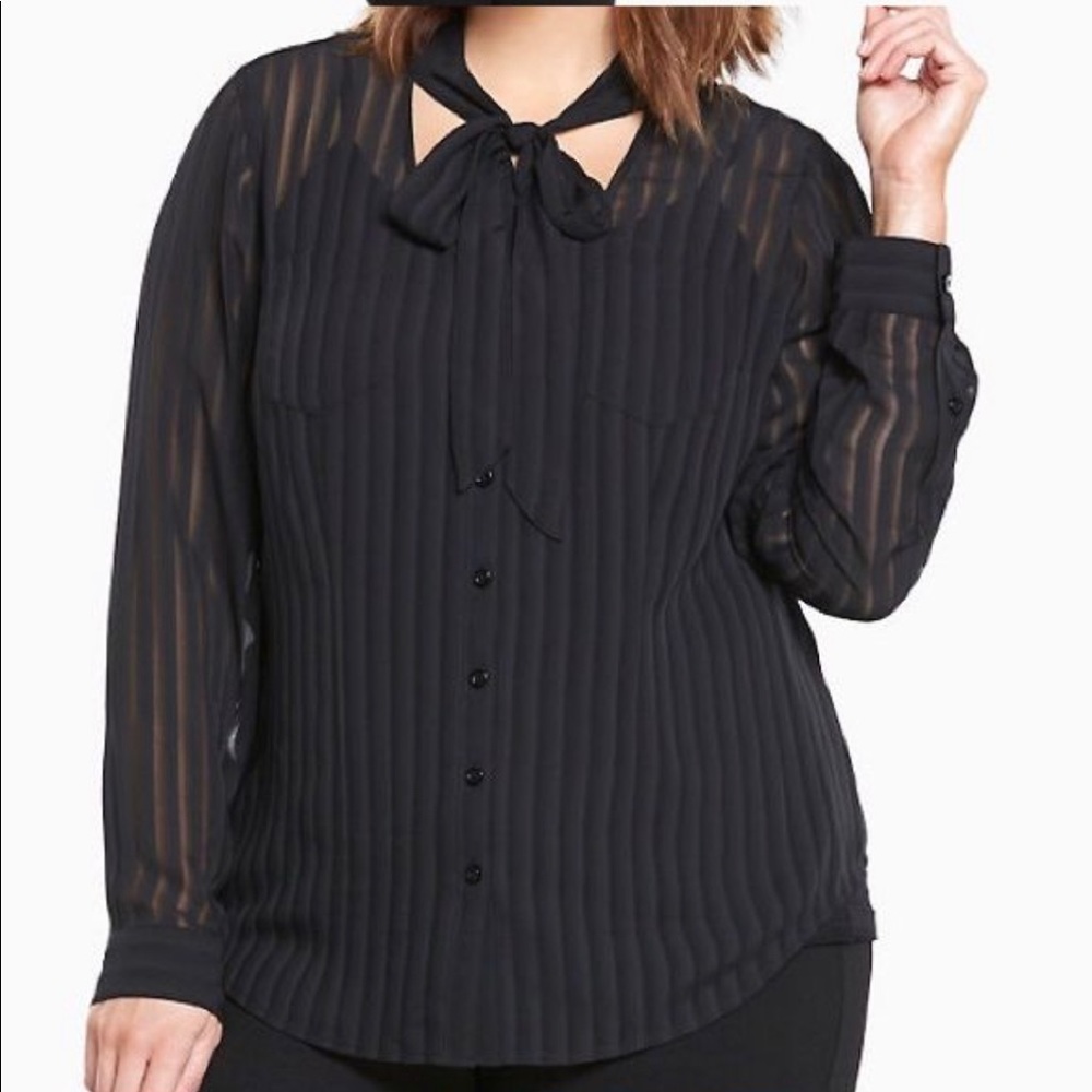 Torrid Tie Neck Sheer Blouse🍸